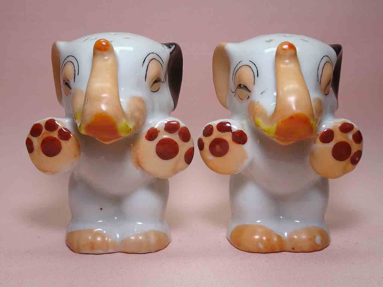 Bonzo-like elephant salt and pepper shakers