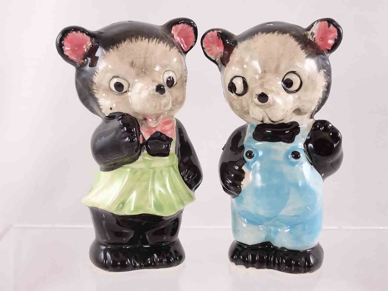 Bear in overalls with female salt and pepper shakers