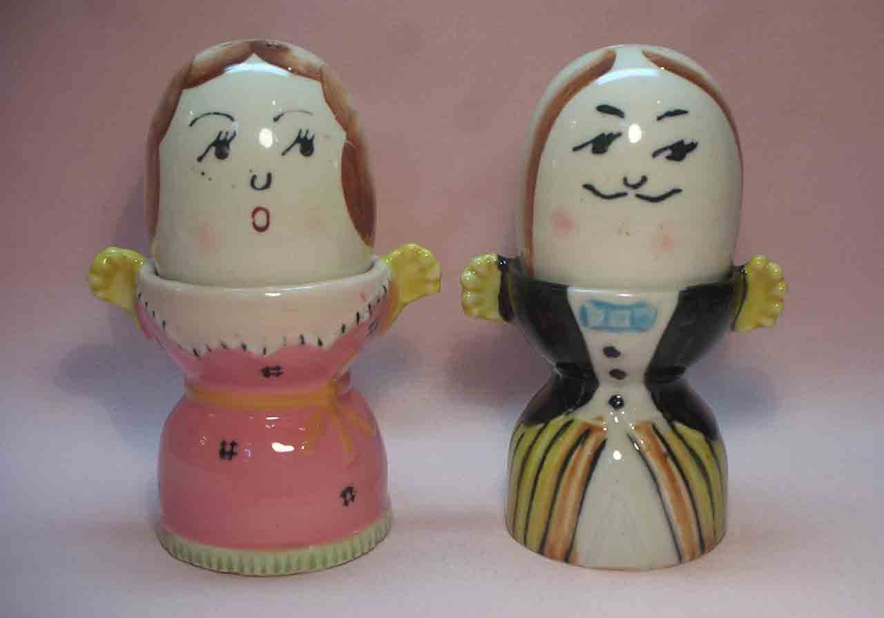 Egg head egg cup couple salt and pepper shaker