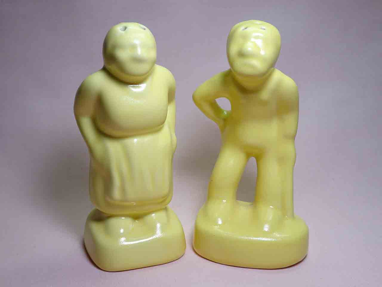 Camark senior citizens salt and pepper shakers