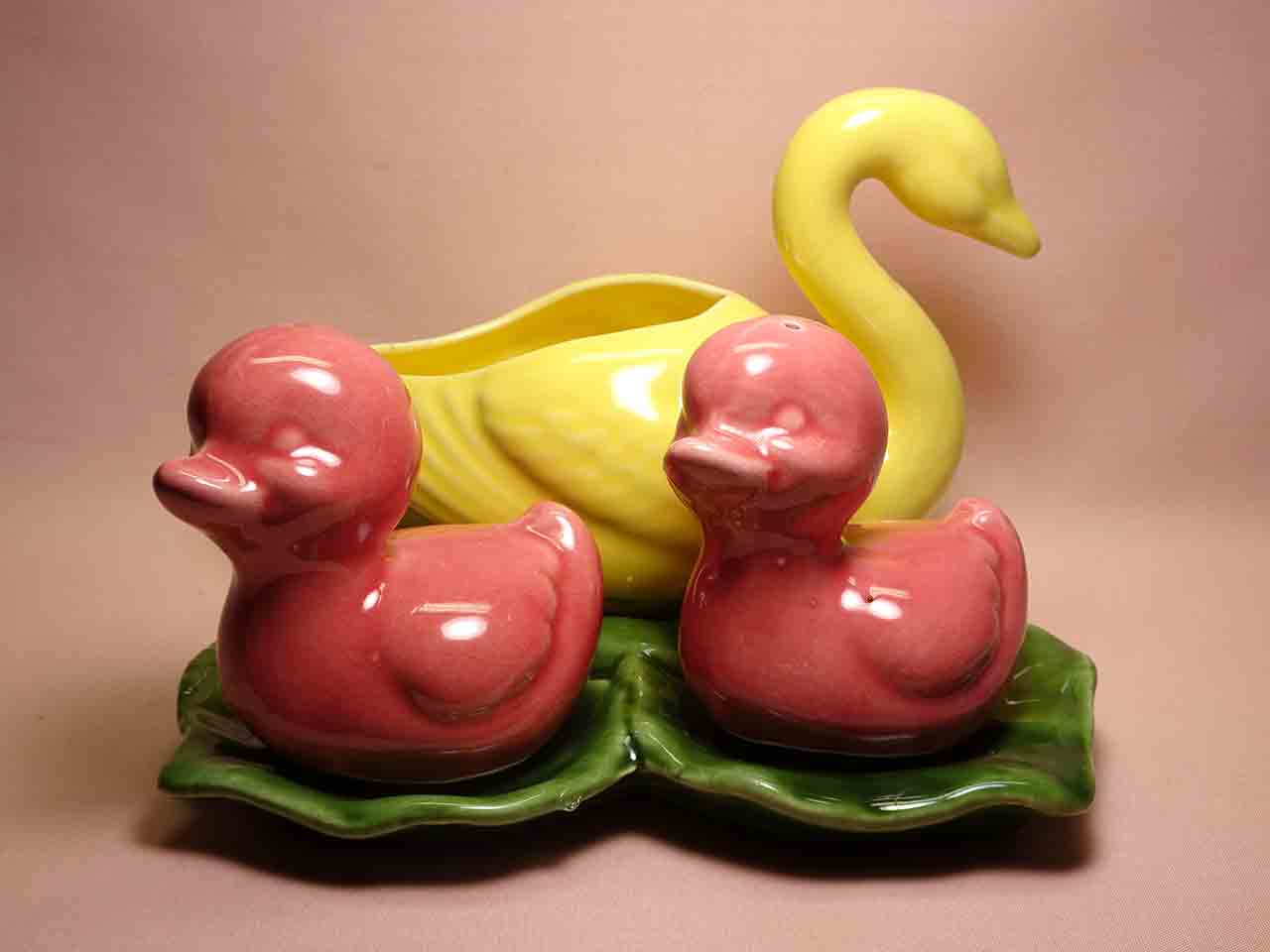 Arcadia swan salt and pepper shakers