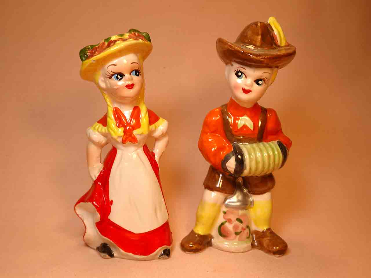 Germany Kreiss salt and pepper shakers