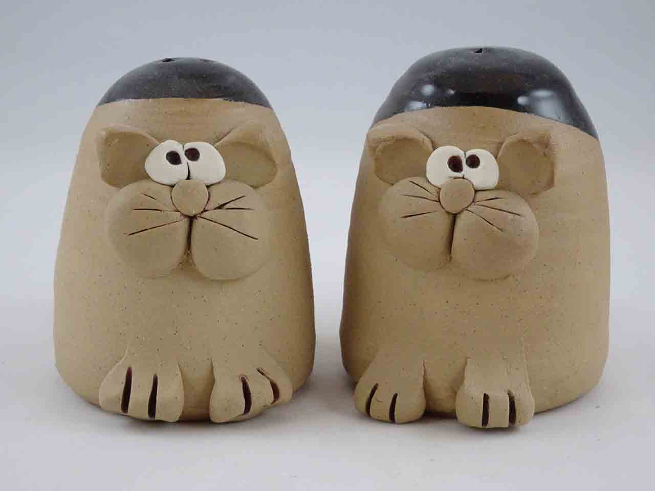 Pretty Ugly Pottery from Wales salt and pepper shakers - cats