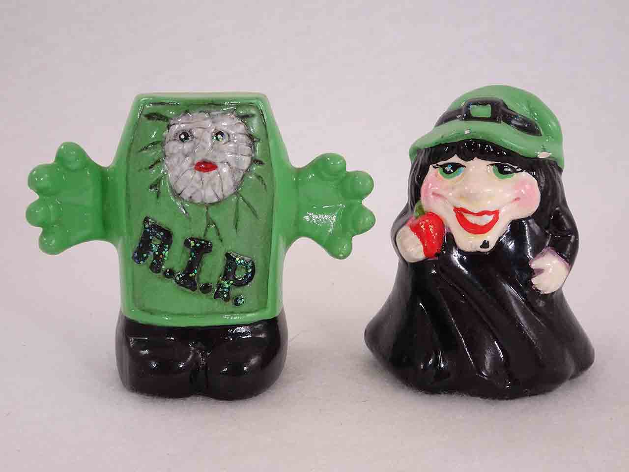 Halloween characters salt and pepper shakers possibly made by Jean Grief - Witch & Gravestone