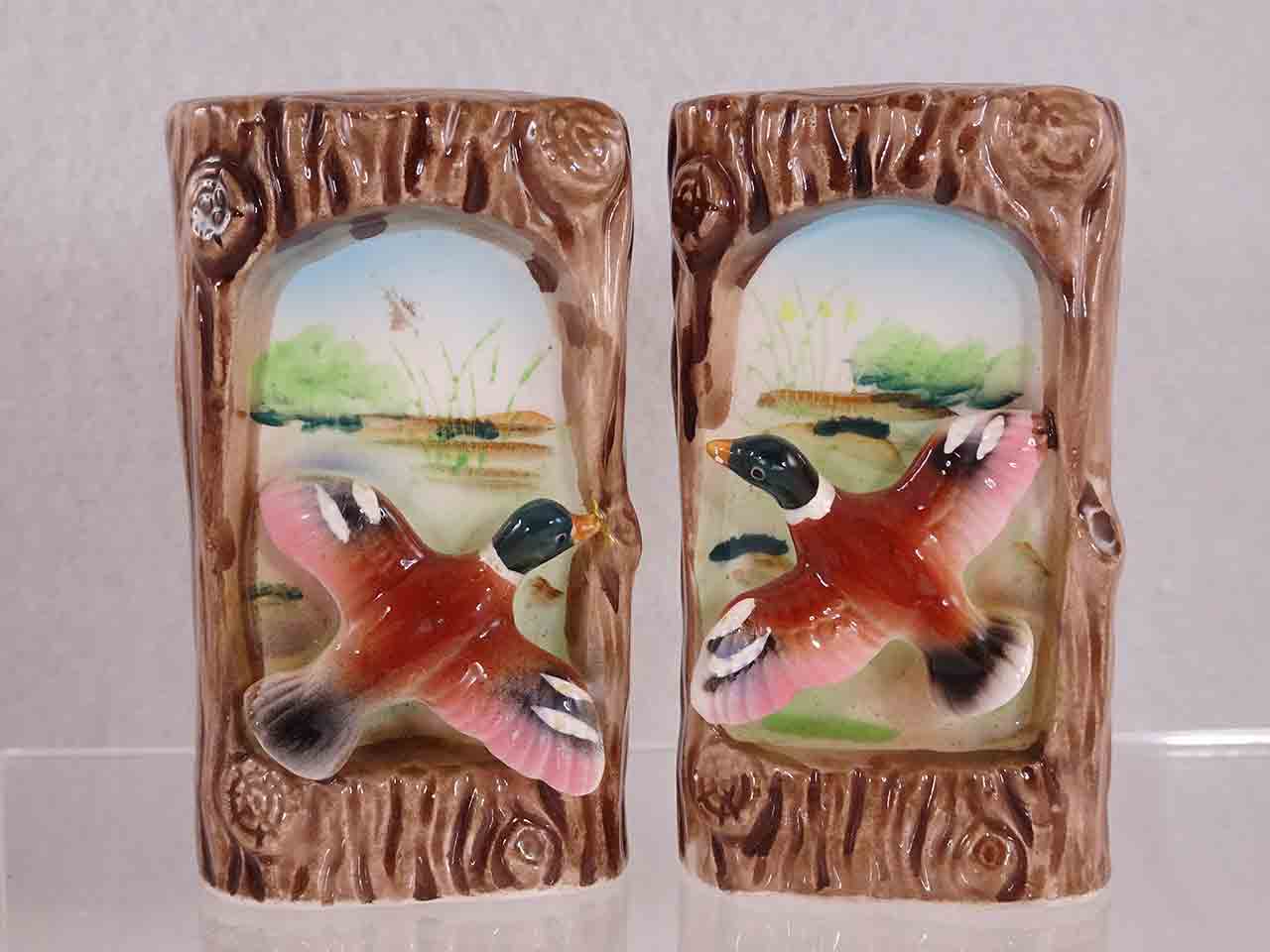 Mallard ducks on tree trunk picture frames salt and pepper shakers