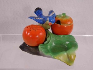 Bird with pumpkins condiment set salt and pepper shakers