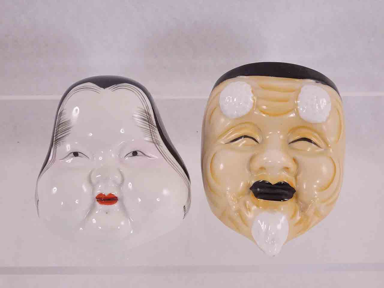 Craftsmen China Asian masks salt and pepper shakers