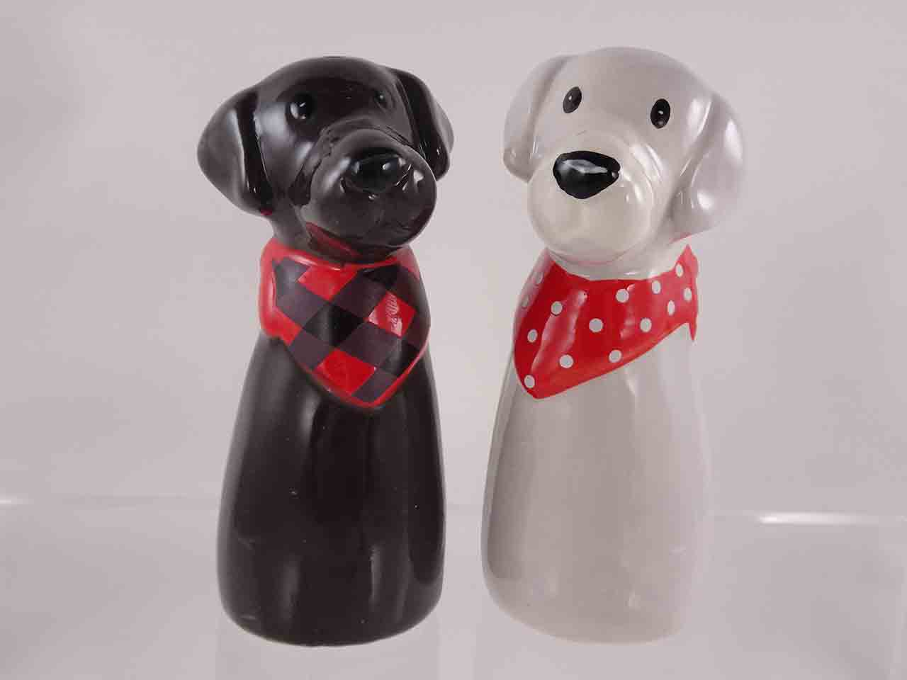 Kennel Collection dog series salt and pepper shakers - Labrador Retriever