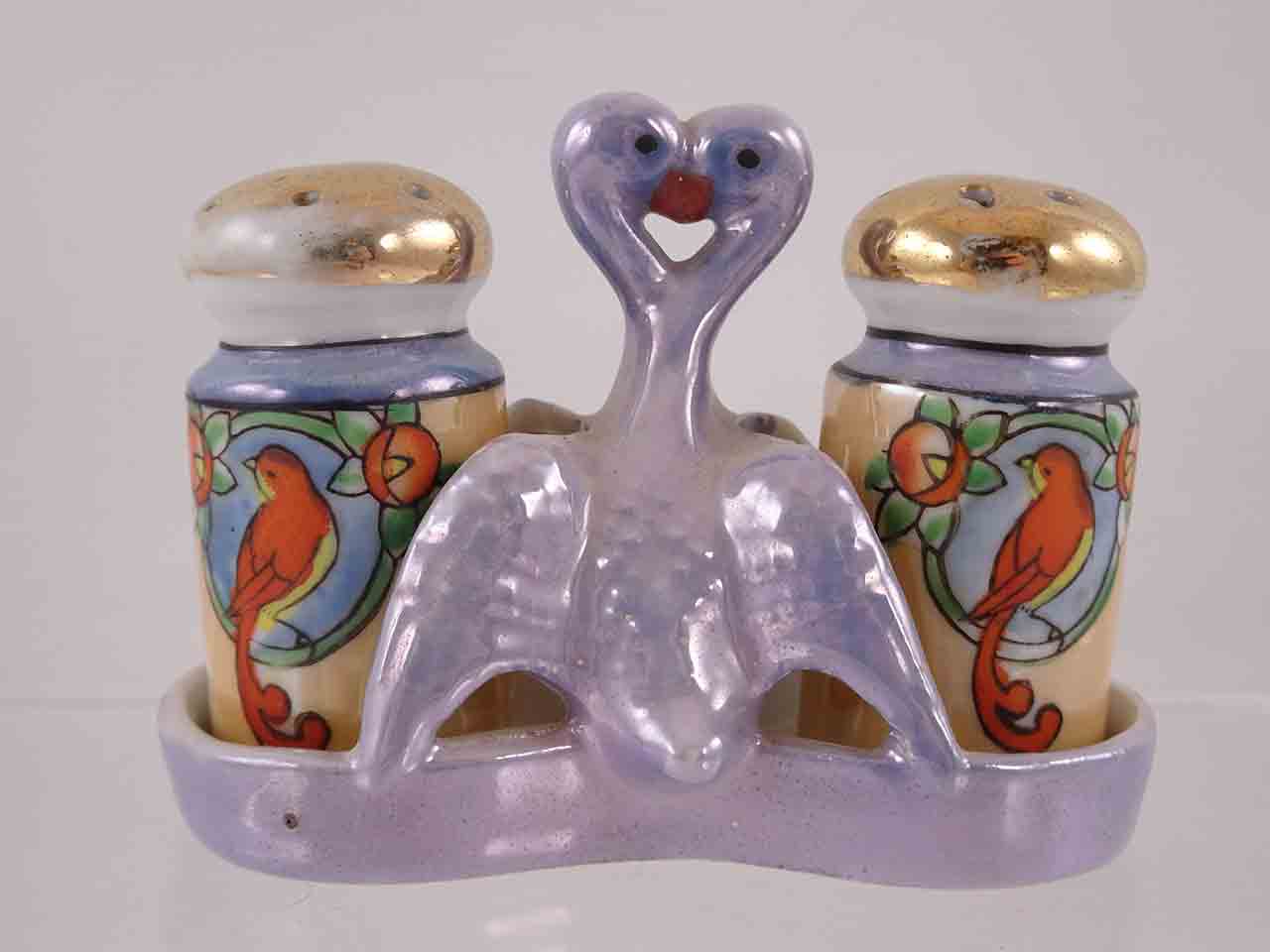 SEIEI Lusterware Swans 3pc salt and peper shakers set