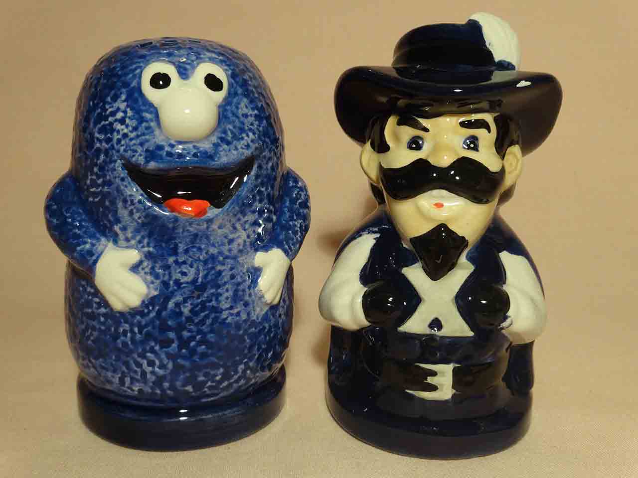 Xavier Musketeers mascots Blob and D'Artagnan salt and pepper shakers