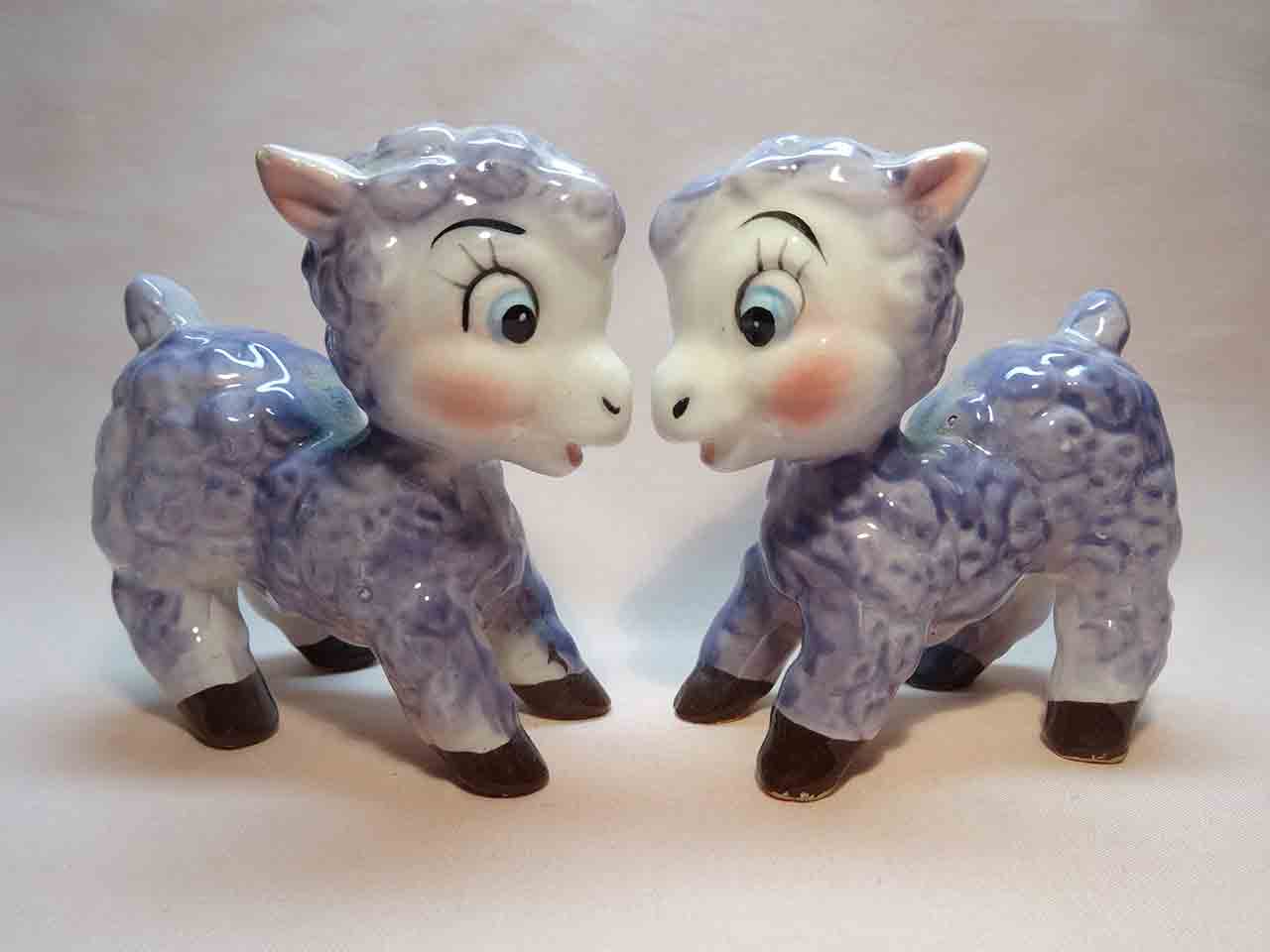 Kreiss sheep salt and pepper shakers