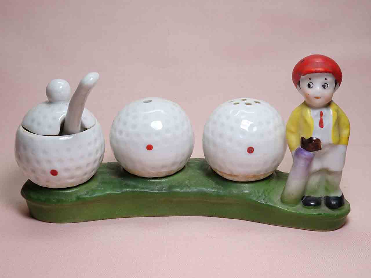 Germany golfer condiment salt and pepper shakers