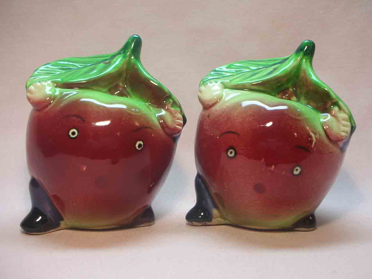 Teenie Weenie series of anthropomorphic mixed vegetables and fruit salt and pepper shakers - apples