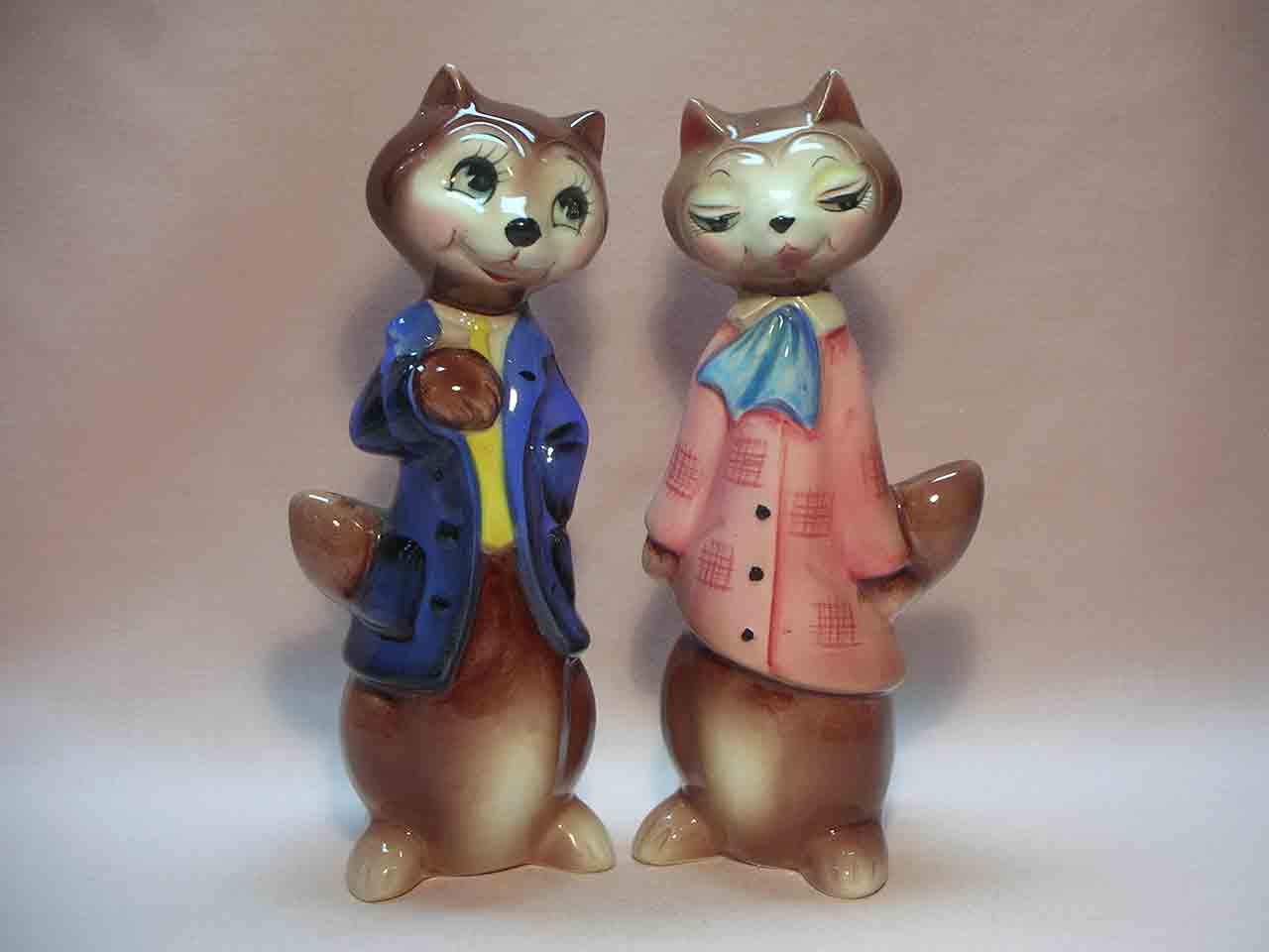 Tall dressed animal series ?PY-like salt and pepper shakers - foxes