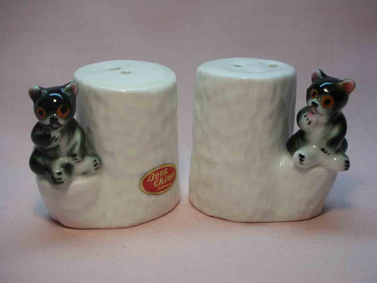 Bone China animals by white tree stumps salt and pepper shakers - black bears