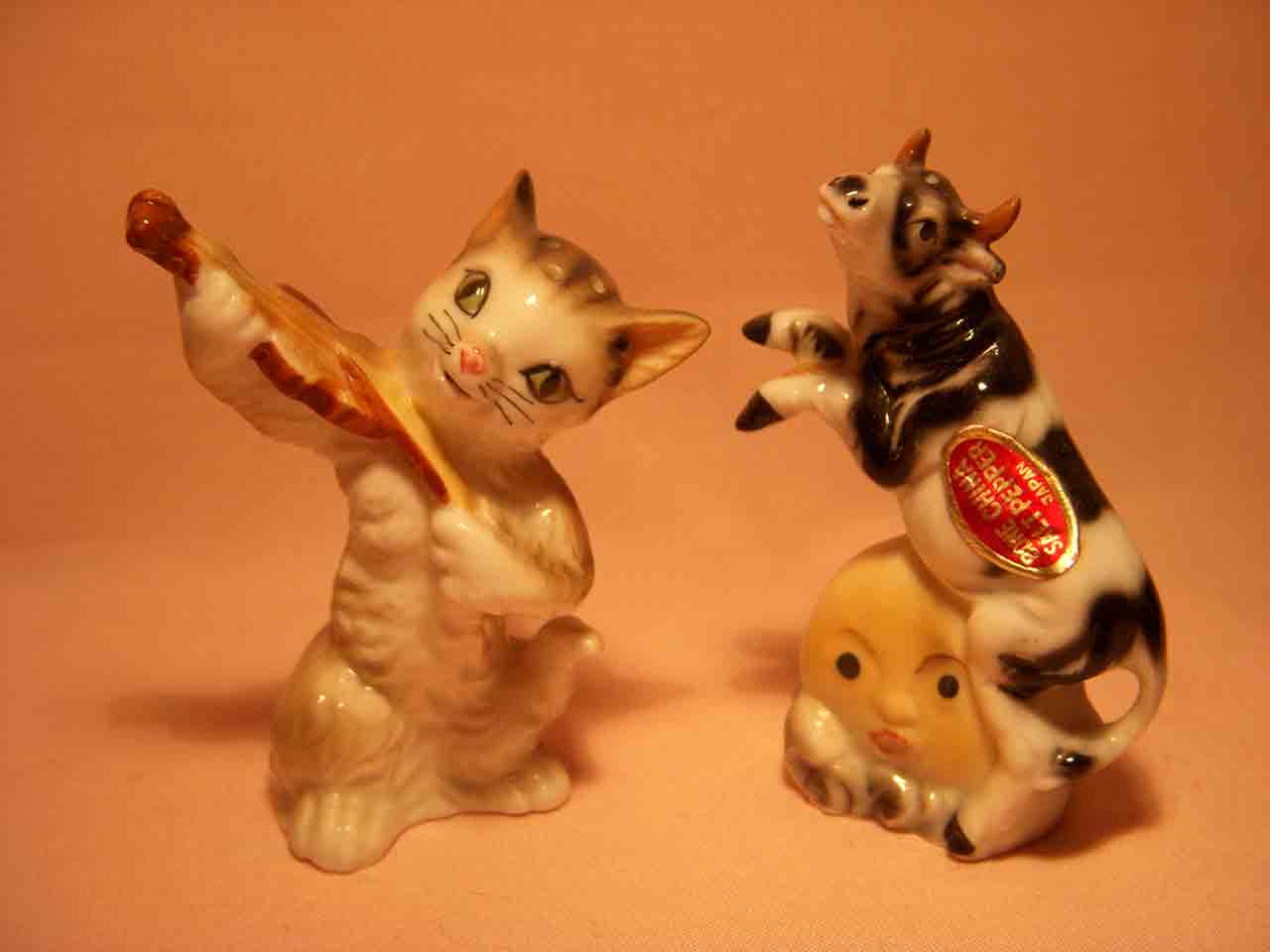 Bone China miniature nursery rhymes salt and pepper shakers - Cat and the Fiddle