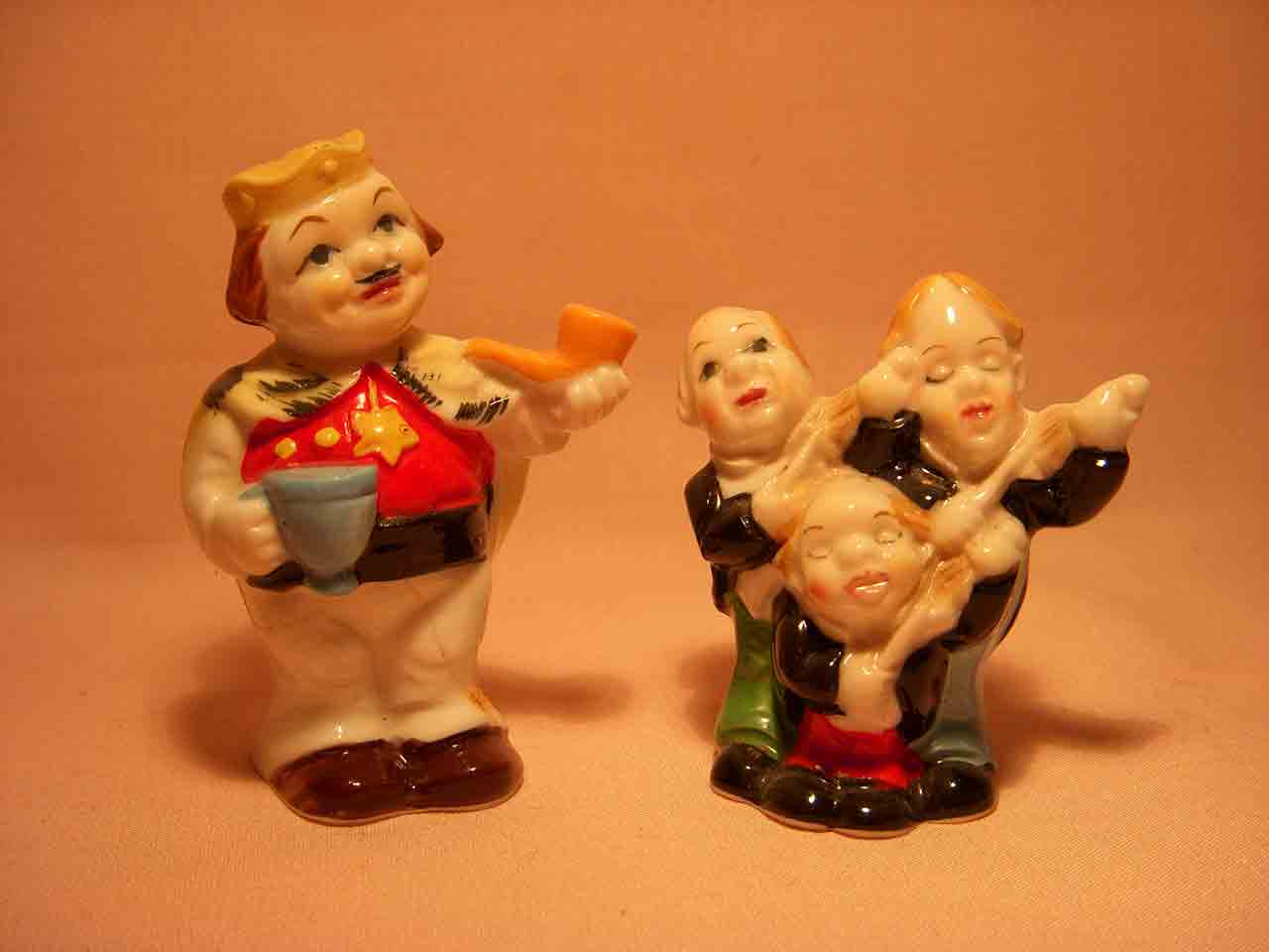 Bone China miniature nursery rhymes salt and pepper shakers - Old King Cole