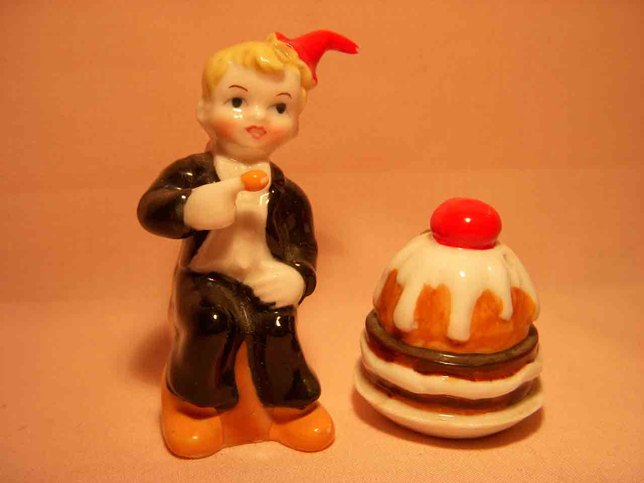 Bone China miniature nursery rhymes salt and pepper shakers - Little Jack Horner