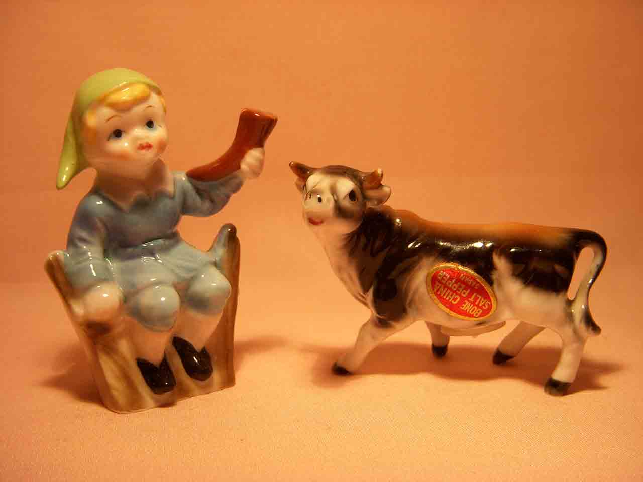 Bone China miniature nursery rhymes salt and pepper shakers - Little Boy Blue