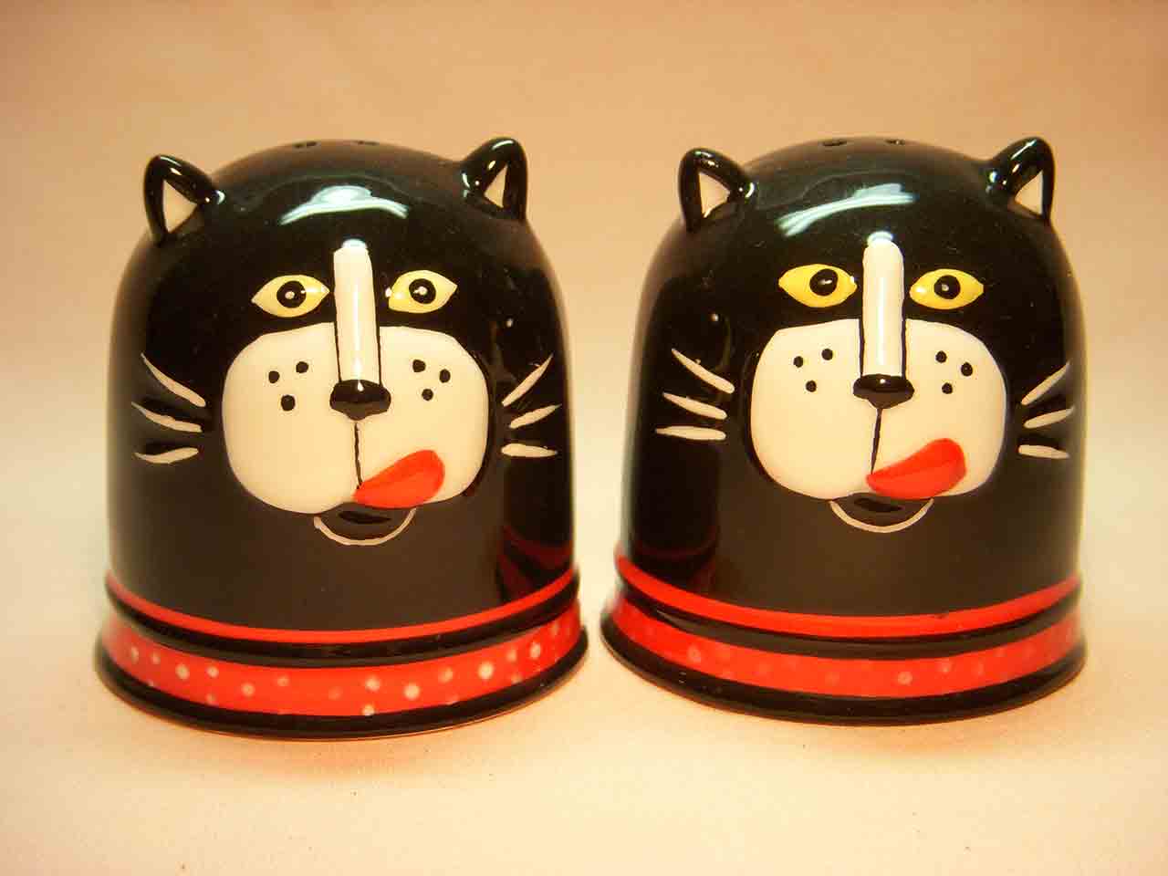 Unique Produx Cat and Dog Heads salt and pepper shakers