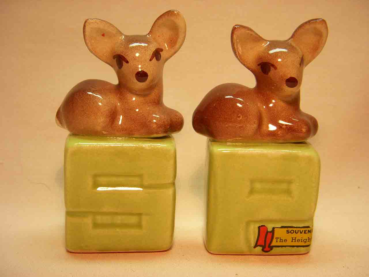 Animals on S&P letters salt and pepper shakers - Deer