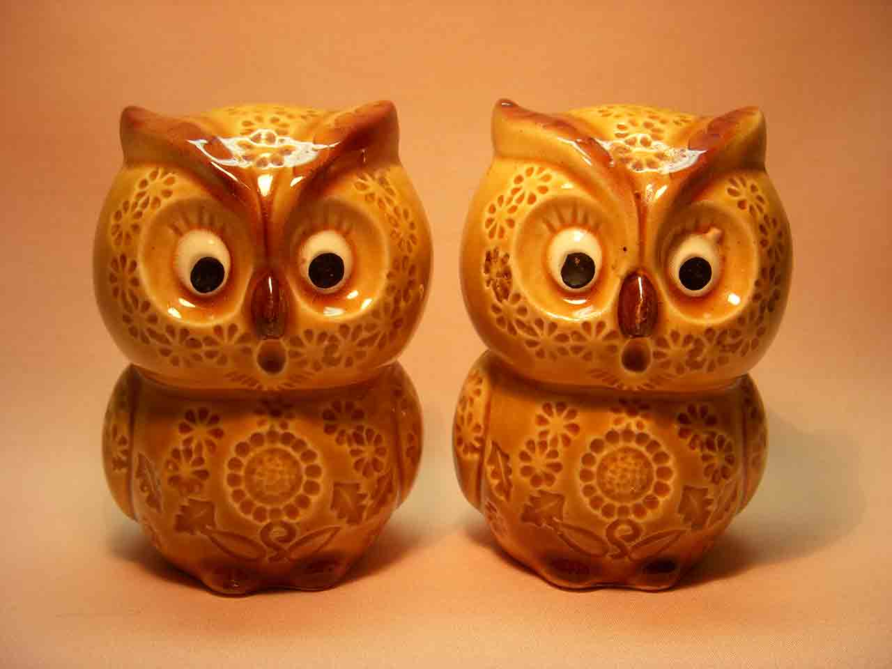 Owls salt and pepper shakers