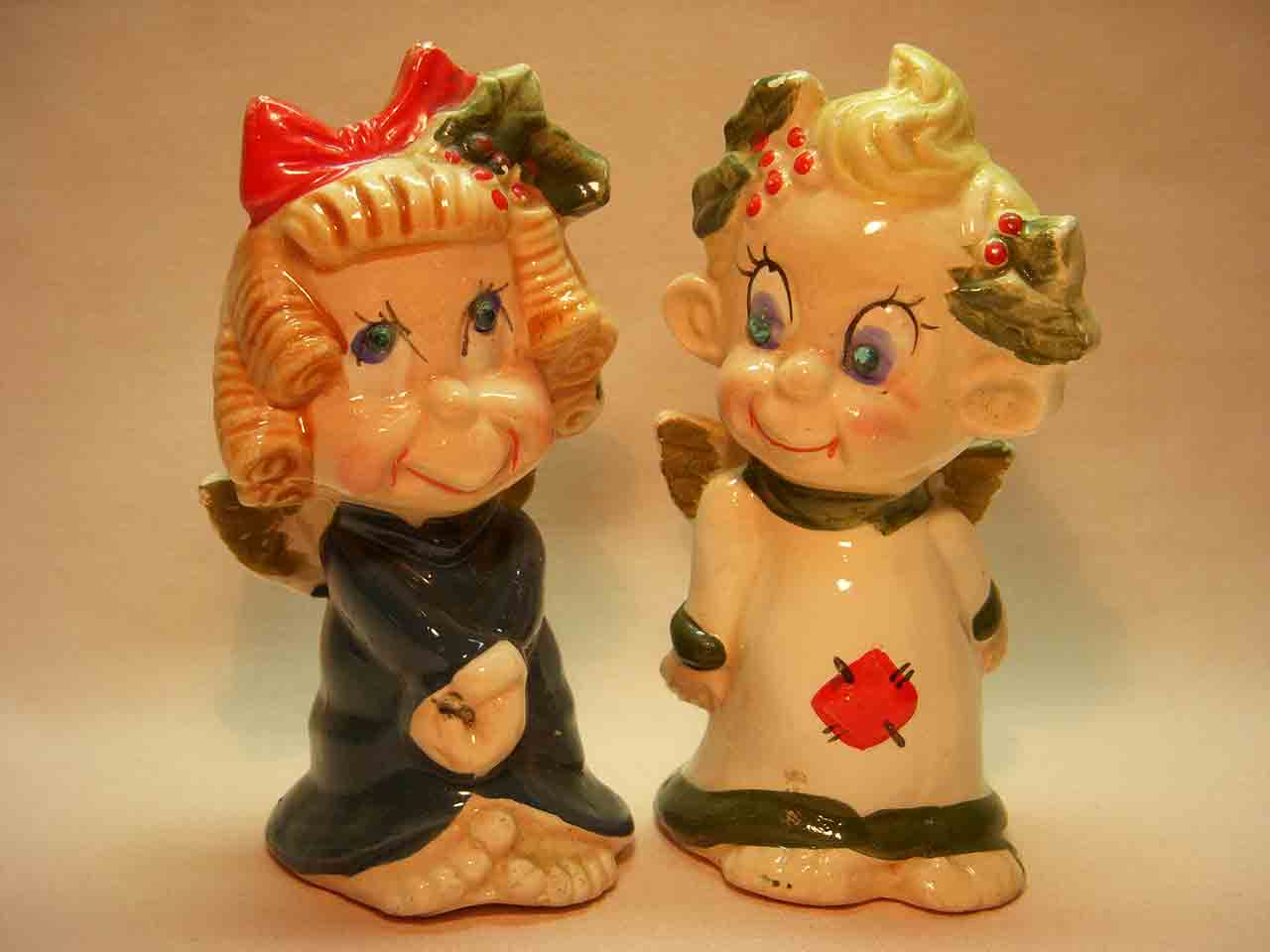 Kreiss Christmas kids salt and pepper shakers