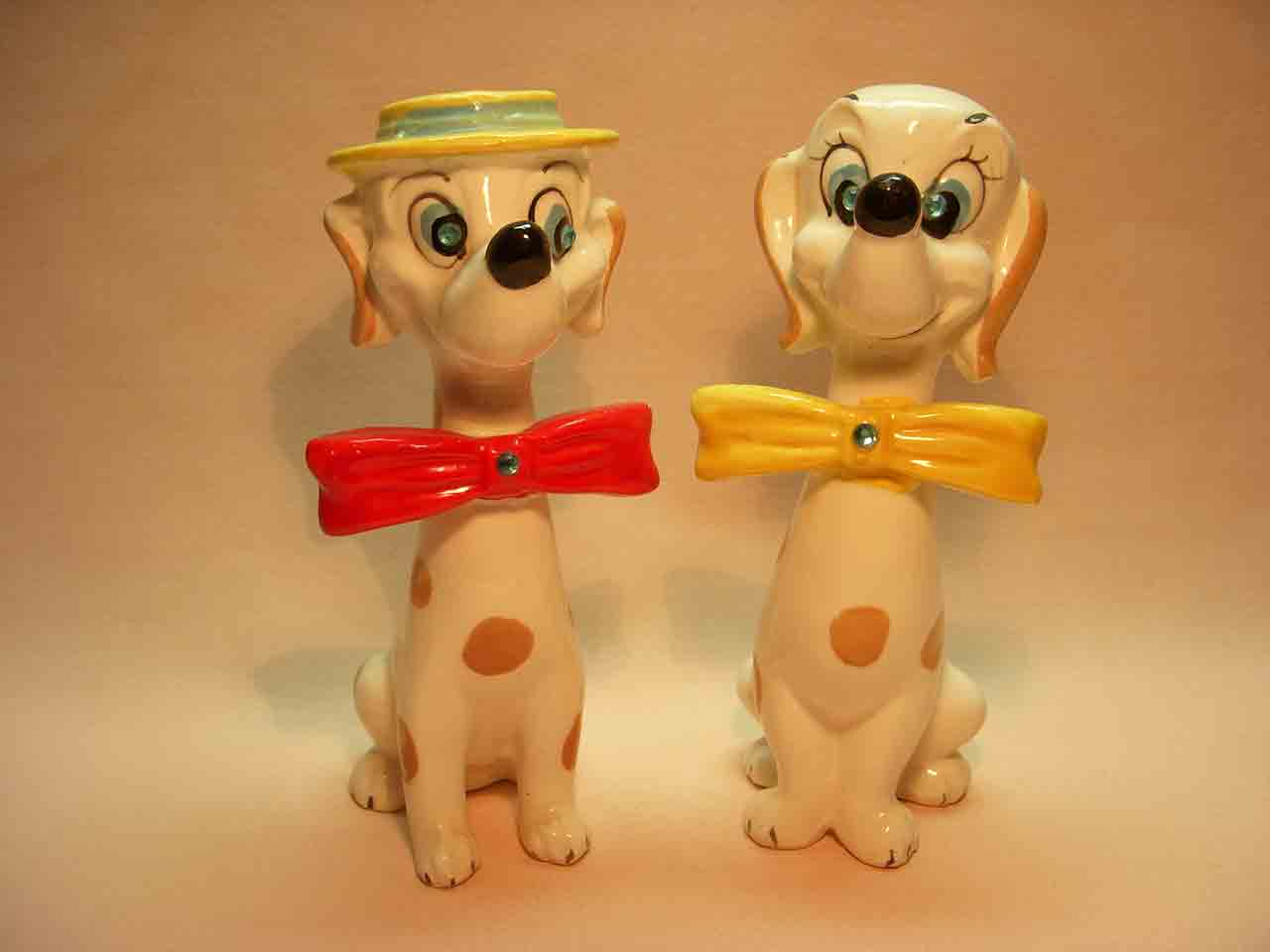 Kreiss dogs salt and pepper shakers